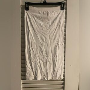 O/S Norma white strapless under dress.